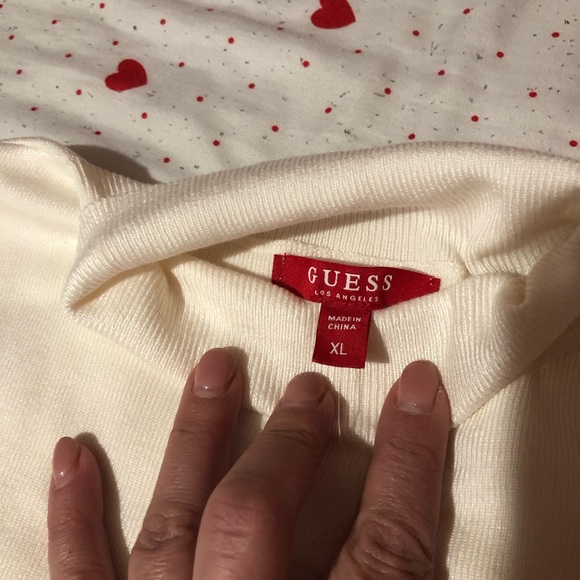 Off white new turtleneck sweater sleeveless, cute. - Picture 5 of 5